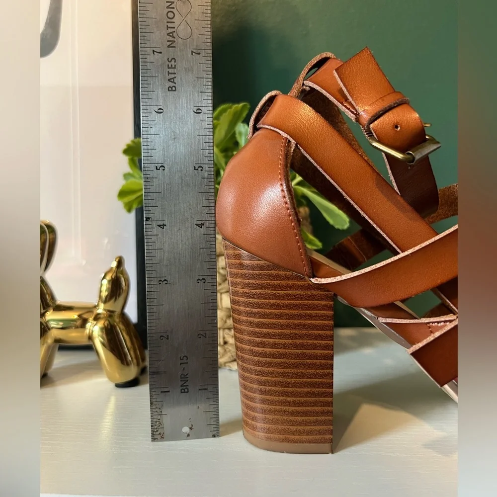 Strappy Block Heel Sandal - Picture 2 of 3